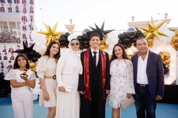 GRAD 2025112