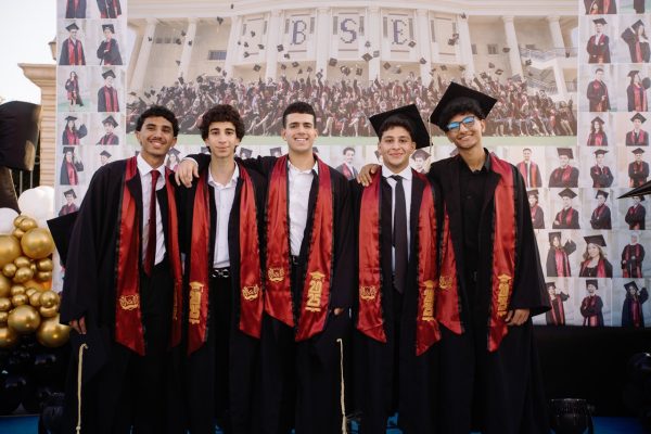 GRAD 2025121