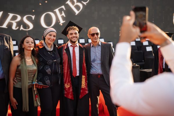 GRAD 2025126