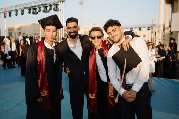 GRAD 2025140