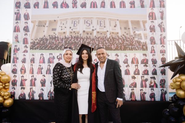 GRAD 2025155
