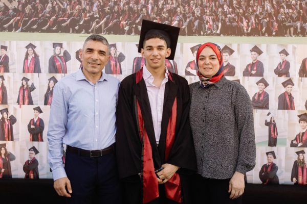 GRAD 2025169