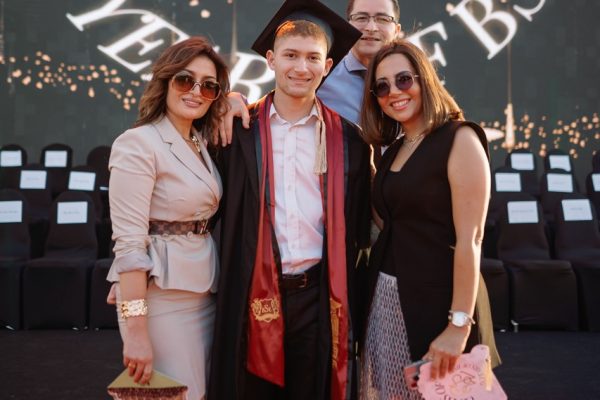 GRAD 2025191