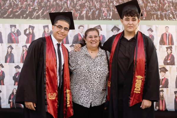 GRAD 2025205