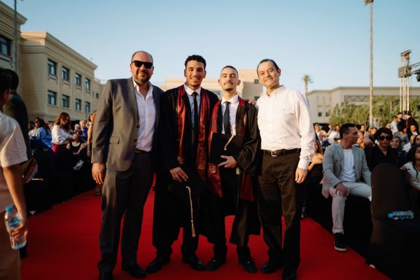 GRAD 2025216