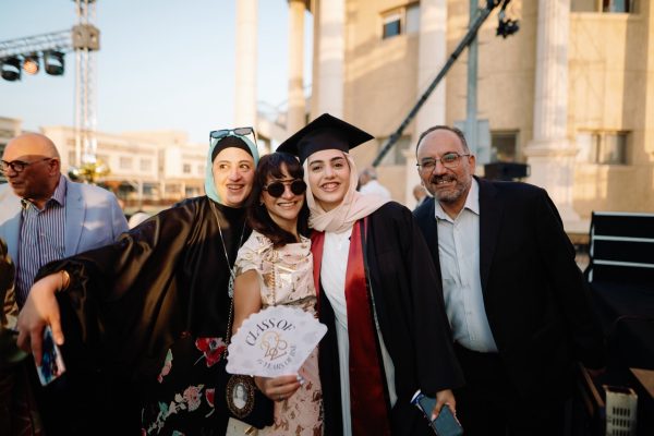 GRAD 2025230