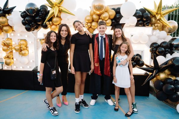 GRAD 2025260