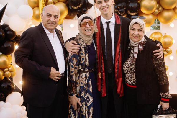 GRAD 2025282