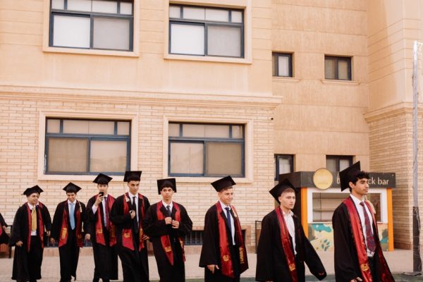 GRAD 2025304