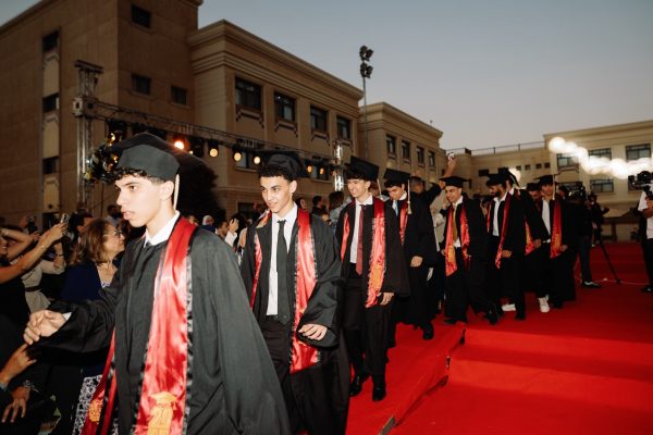 GRAD 2025318