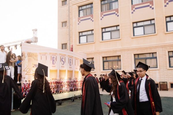 GRAD 2025320