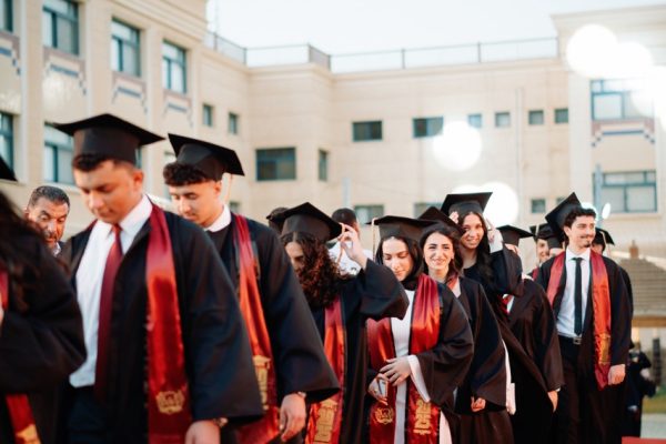 GRAD 2025339