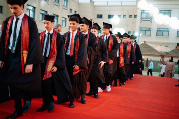 GRAD 2025345