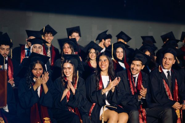 GRAD 2025422