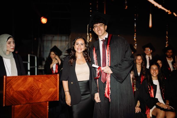 GRAD 2025463