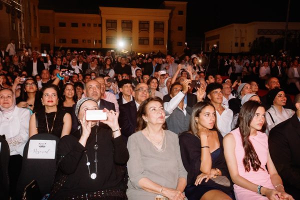 GRAD 2025483