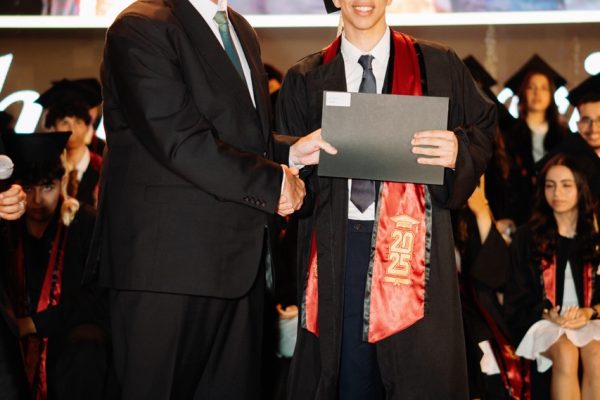 GRAD 2025498