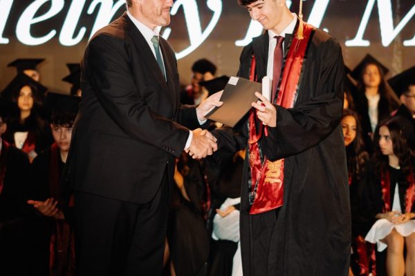 GRAD 2025503