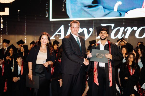 GRAD 2025511