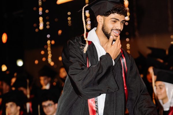 GRAD 2025513