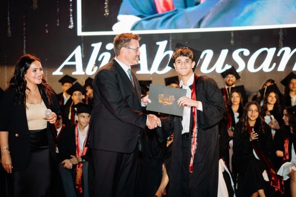 GRAD 2025521