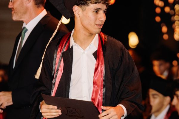 GRAD 2025522