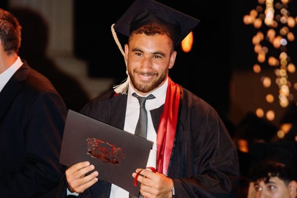 GRAD 2025526
