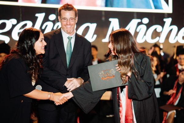 GRAD 2025541
