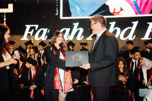 GRAD 2025556