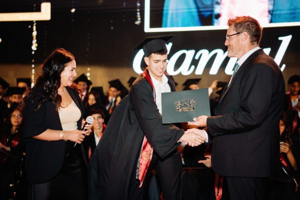 GRAD 2025561