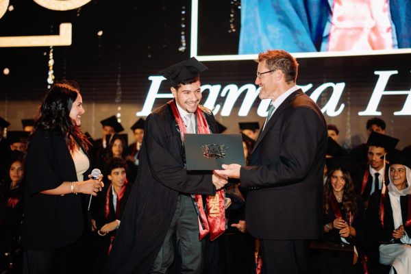 GRAD 2025568