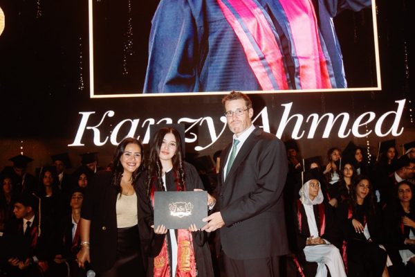GRAD 2025598