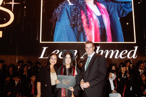 GRAD 2025614