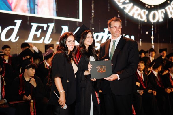 GRAD 2025632