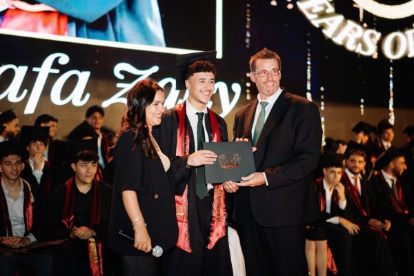 GRAD 2025647