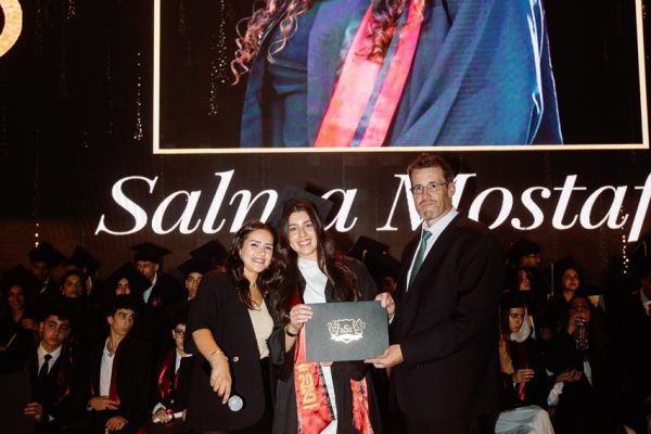 GRAD 2025690